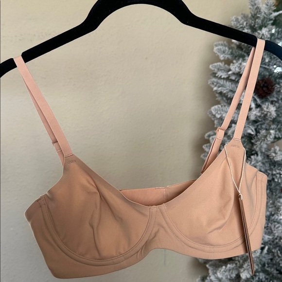 SKIMS FITS EVERYBODY UNLINED DEMI BRA STYLE: BR-UWR-2293 CLAY size 34C NWT - Picture 2 of 5
